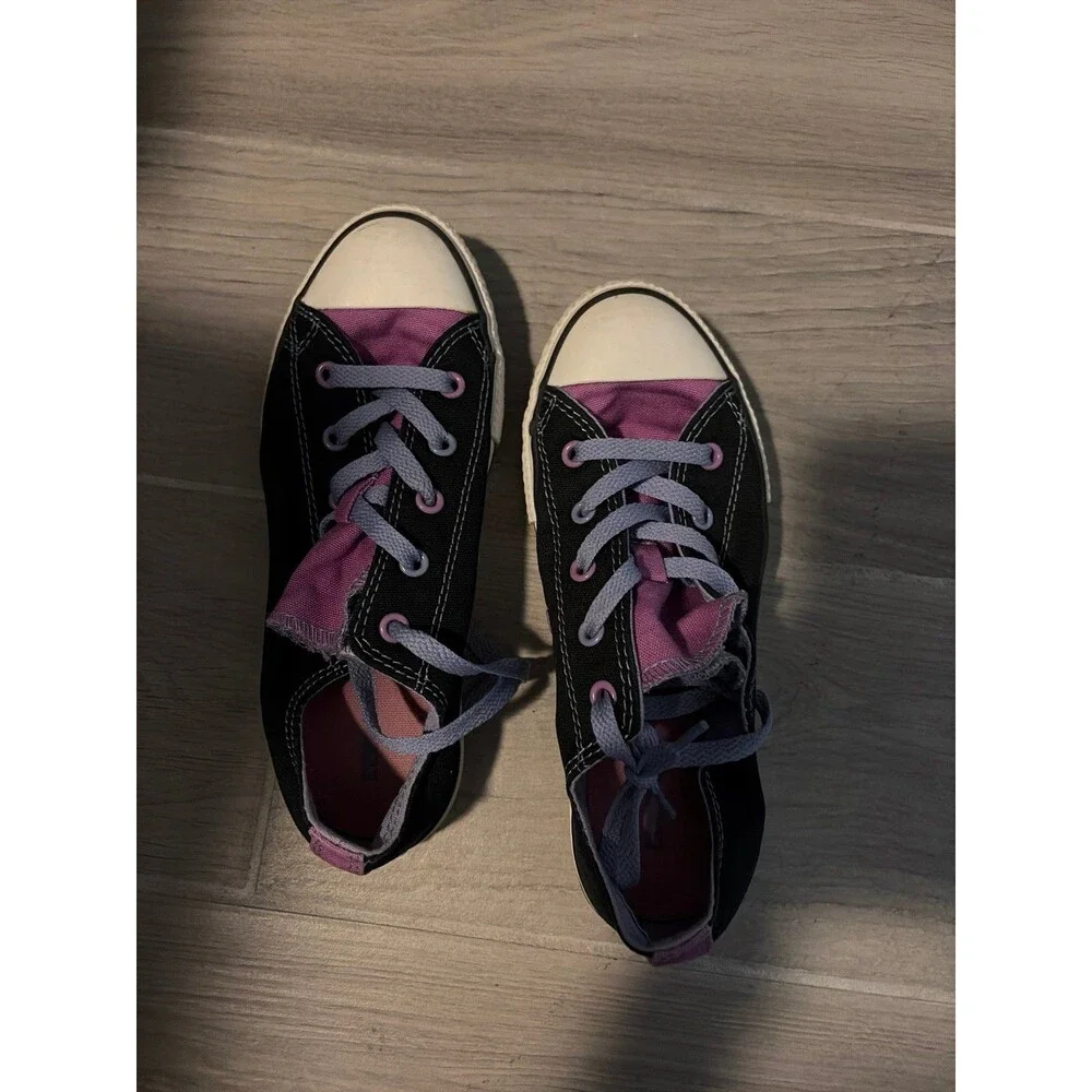 Converse Chuck Taylor All Star Low Top Black Pink Canvas Sneakers Youth Size 3